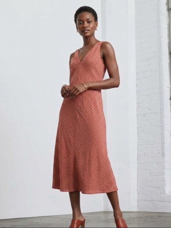 Everlane Dresses & Skirts - Everlane The City Stripe Midi Dress Redwood Orange V-Neck Size 0